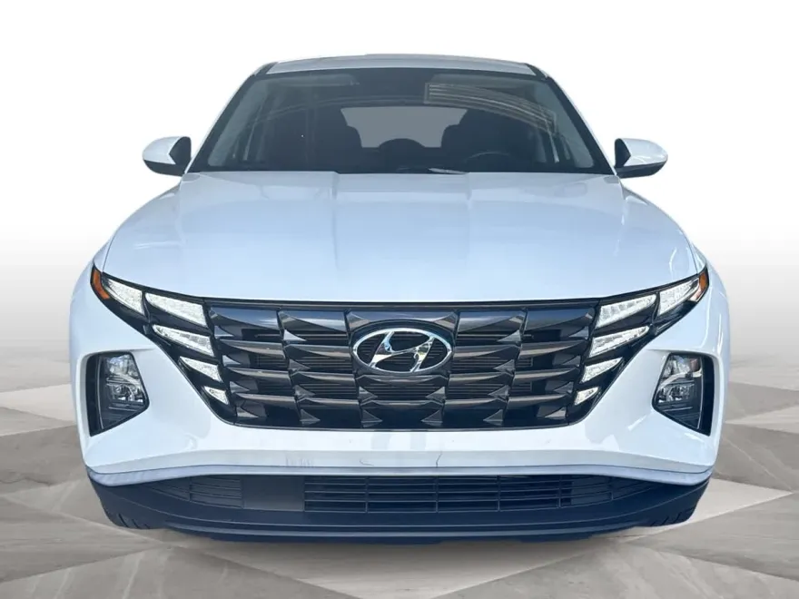 2023 Hyundai Tucson SE photo 1