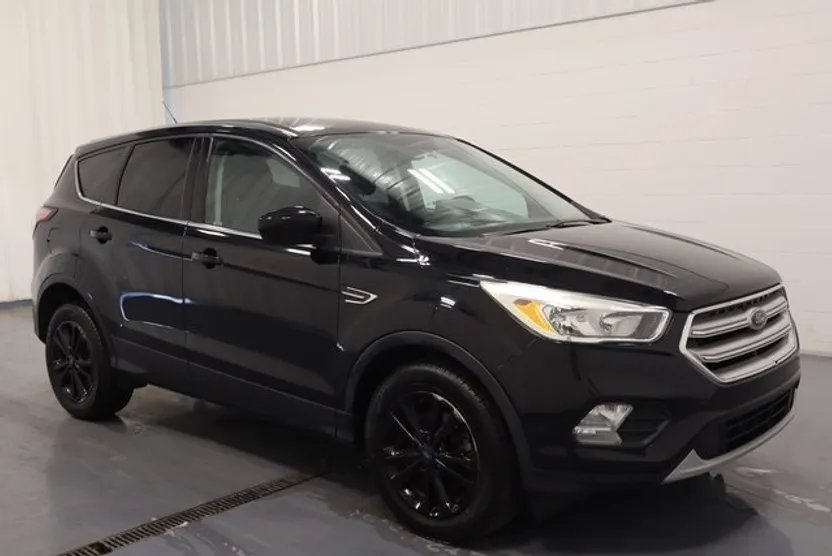 2017 Ford Escape SE photo 1