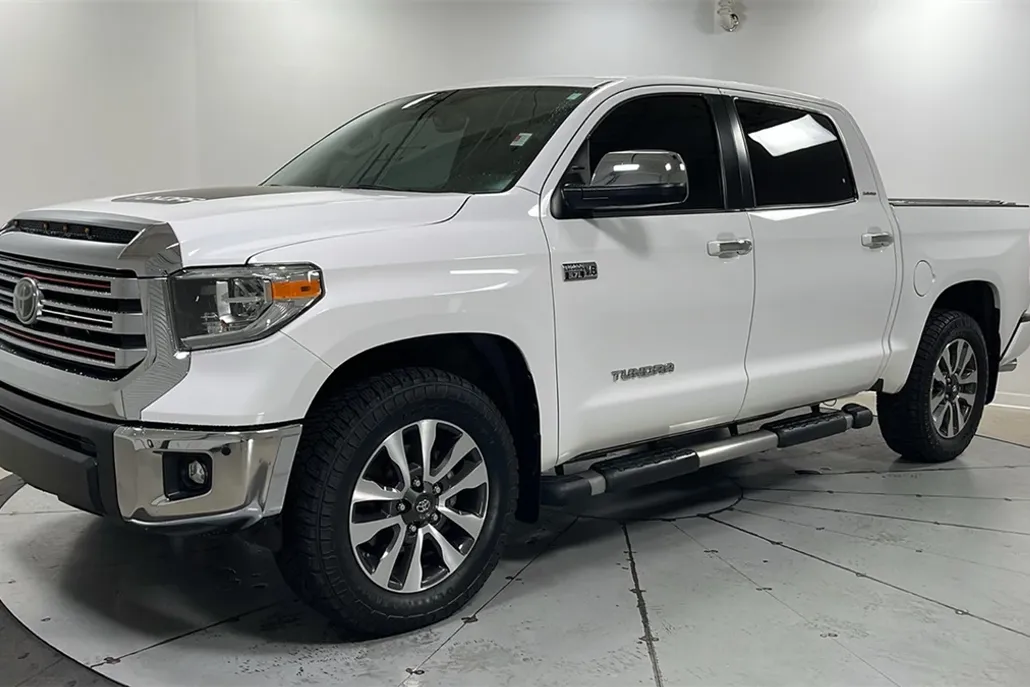 2020 Toyota Tundra Limited Grade photo 1