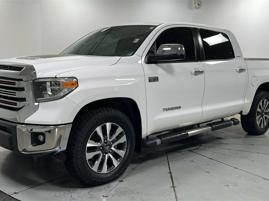2020 Toyota Tundra Limited Grade photo 1
