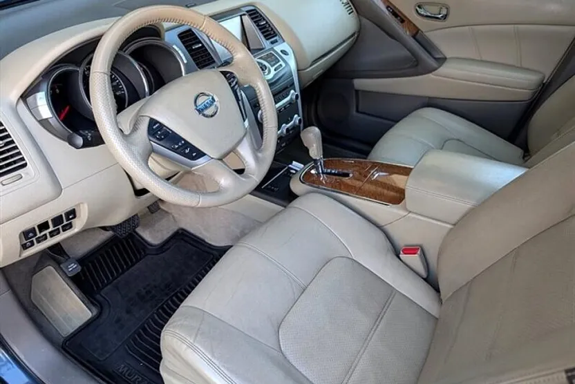 2013 Nissan Murano SL photo 1
