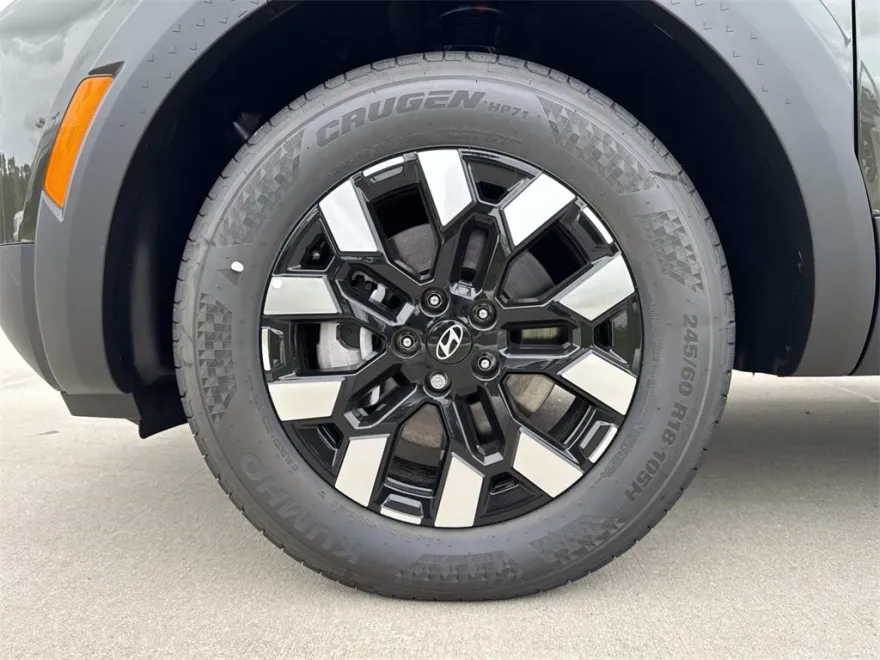 2025 Hyundai Santa Cruz SEL Activity photo 1