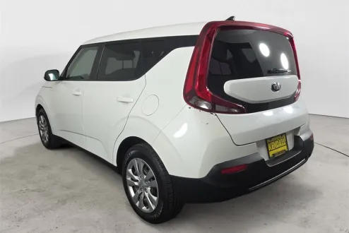 2021 Kia Soul LX photo 3