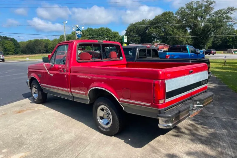 1992 Ford F-150 XLT Lariat photo 1