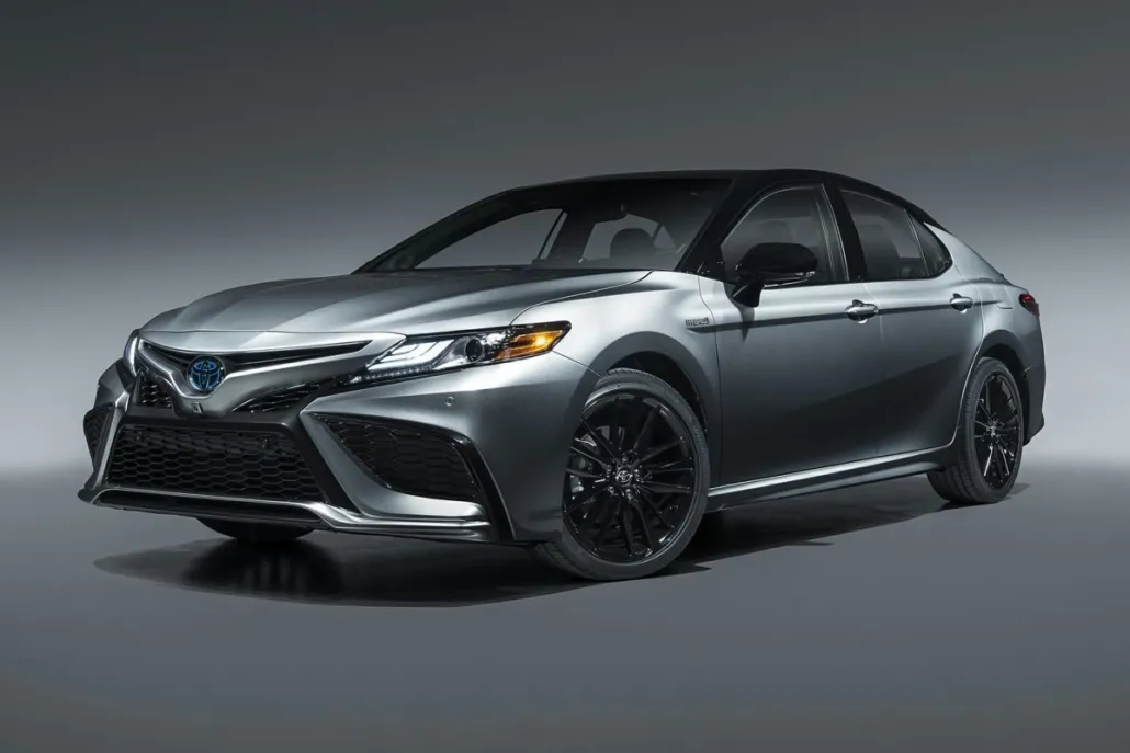 2022 Toyota Camry Hybrid XLE photo 1