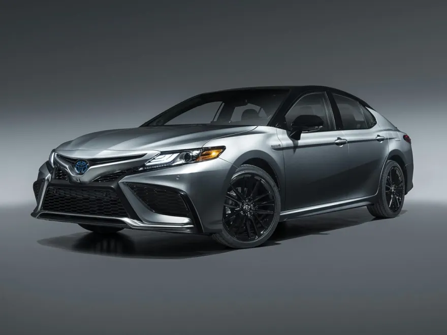 2022 Toyota Camry Hybrid XLE photo 1
