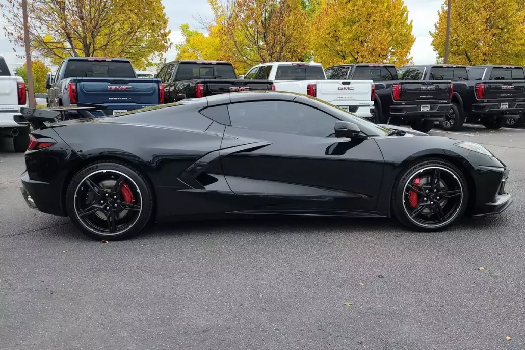 2022 Chevrolet Corvette Stingray 2LT photo 1