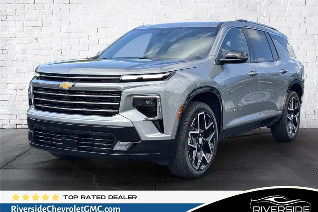 2026 Chevrolet Traverse High Country photo 1