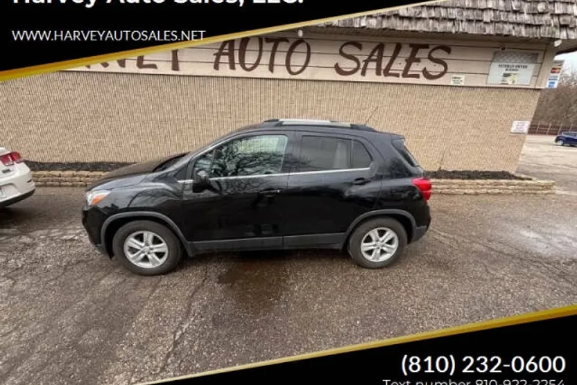 2018 Chevrolet Trax LT photo 1