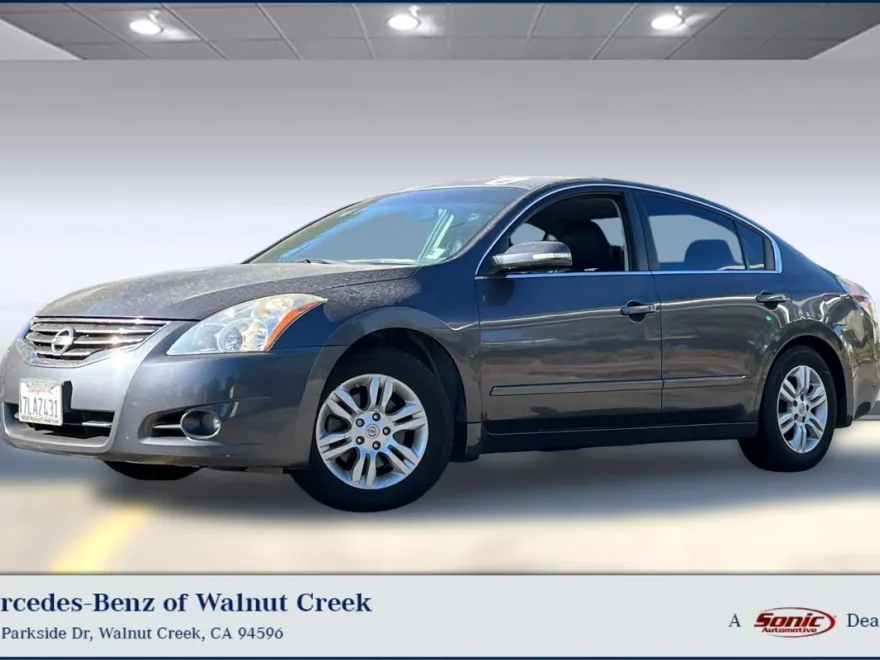 2012 Nissan Altima 2.5 SL photo 1