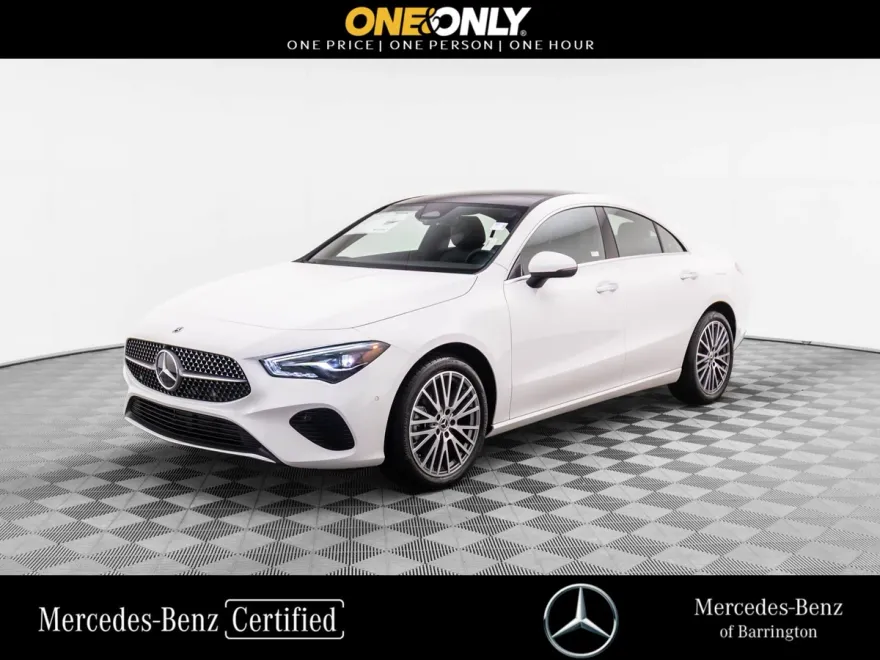 2025 Mercedes Benz CLA 250 4MATIC photo 1