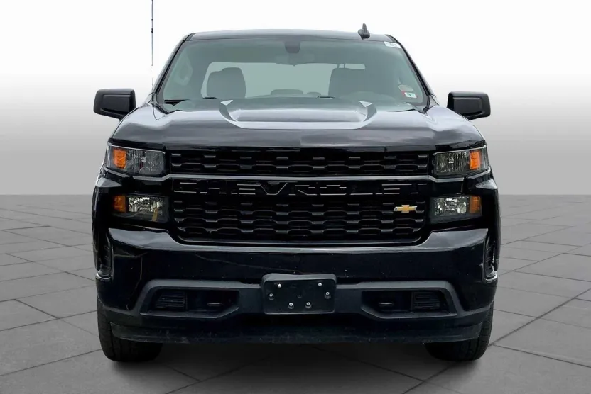 2022 Chevrolet Silverado 1500 Custom photo 1