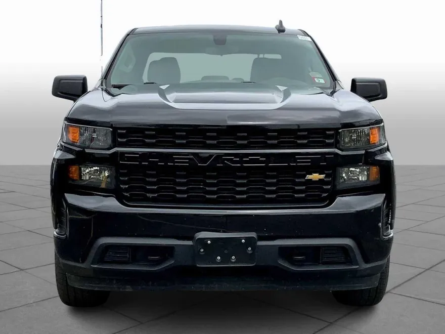 2022 Chevrolet Silverado 1500 Custom photo 1
