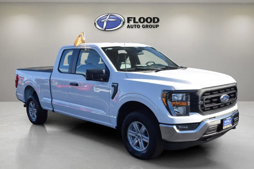2023 Ford F-150 XL photo 1
