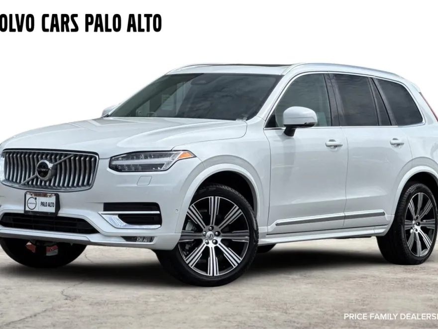 2025 Volvo XC90 Plus photo 1