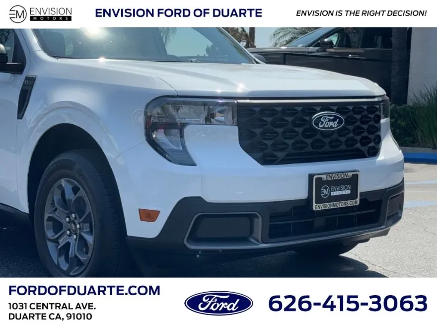 2025 Ford Maverick XLT photo 1