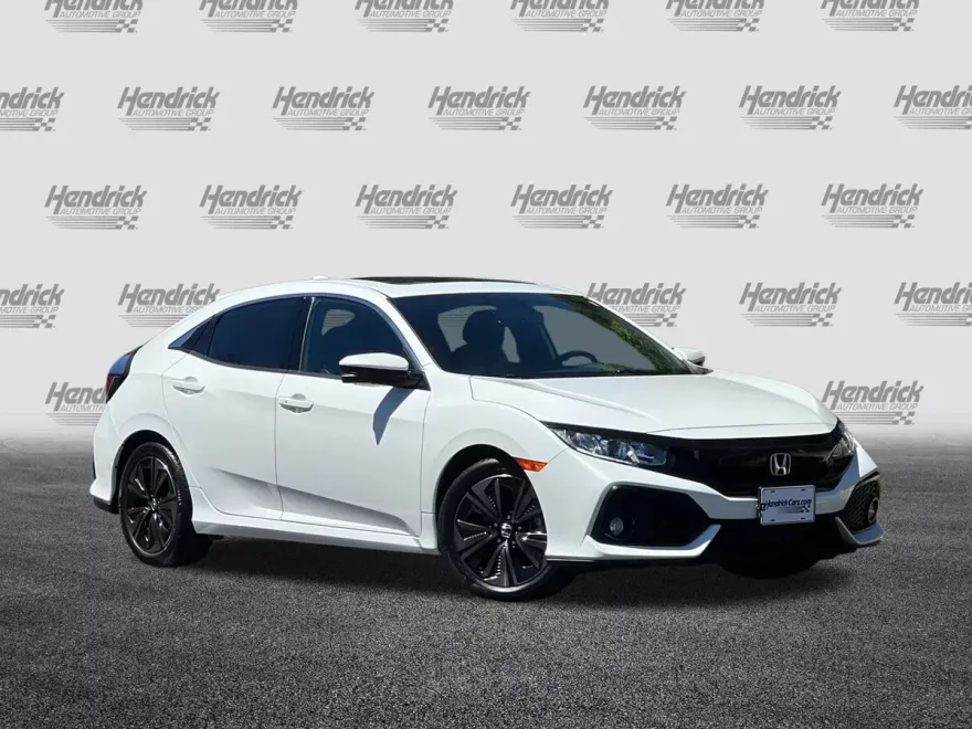 2017 Honda Civic EX-L Hatchback photo 1