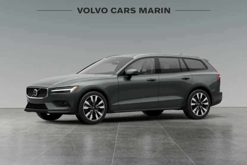 2026 Volvo V60 Cross Country B5 photo 1