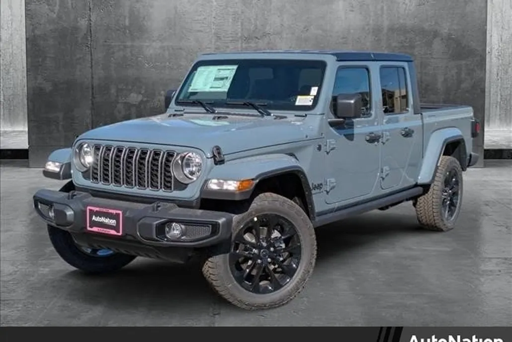 2025 Jeep Gladiator Sport photo 1