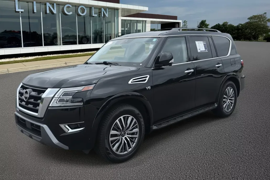 2021 Nissan Armada SL photo 1