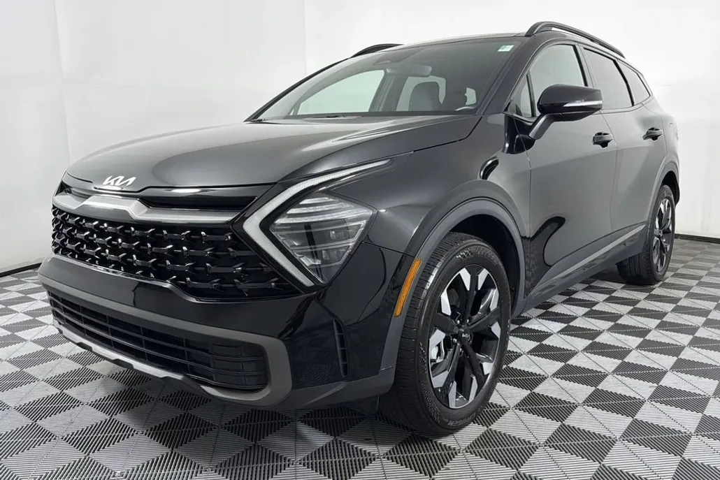 2024 Kia Sportage X-Line photo 1