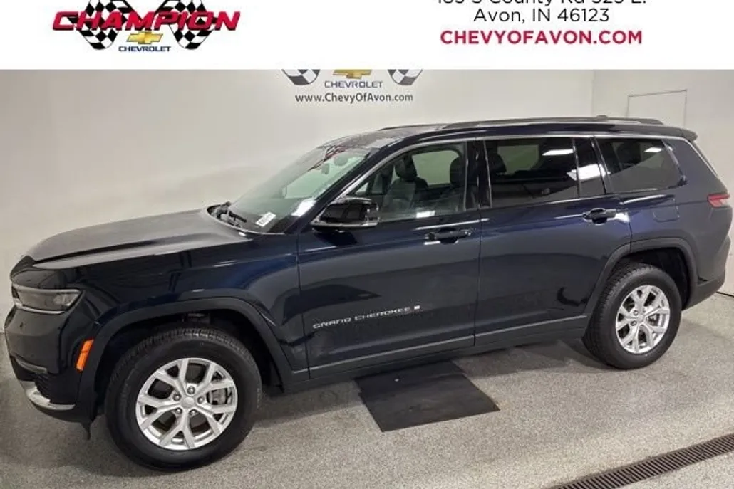 2023 Jeep Grand Cherokee Limited photo 1