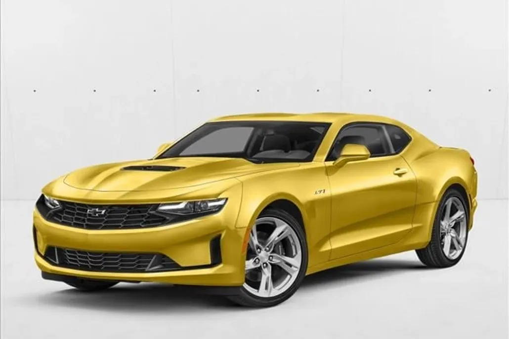 2024 Chevrolet Camaro 1LT photo 1