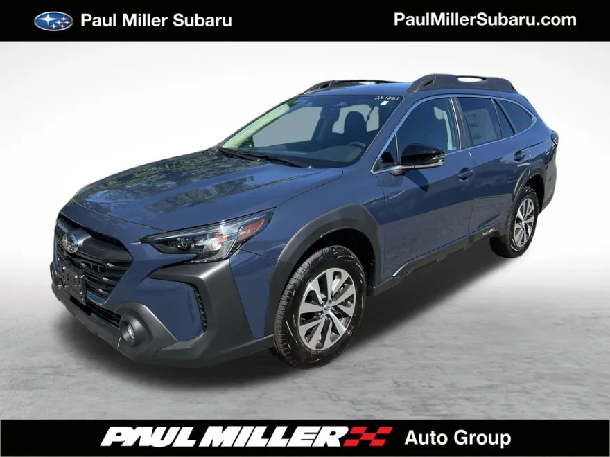 2025 Subaru Outback Premium photo 1