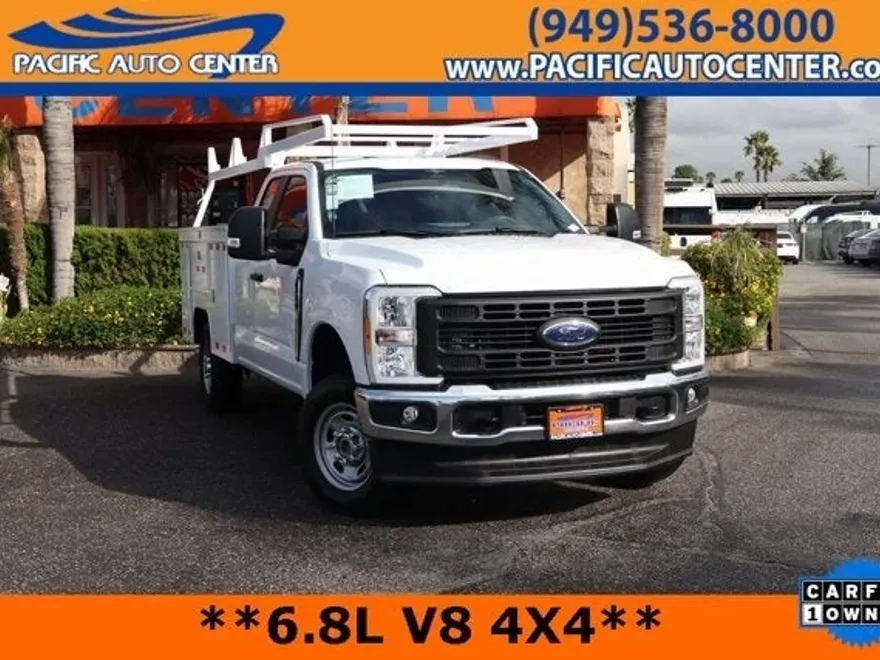 2023 Ford F-250 XL photo 1