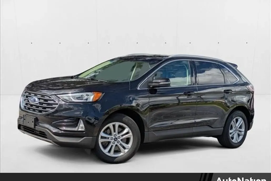 2019 Ford Edge SEL photo 1