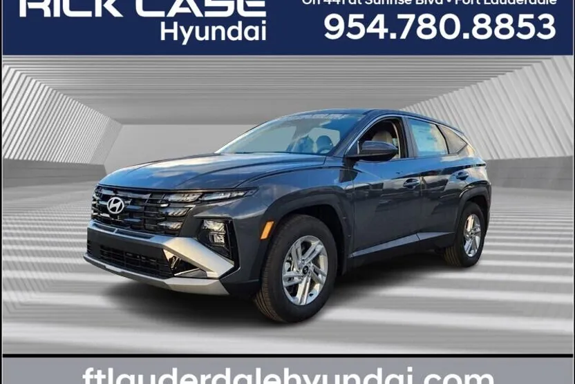 2026 Hyundai Tucson SE photo 1