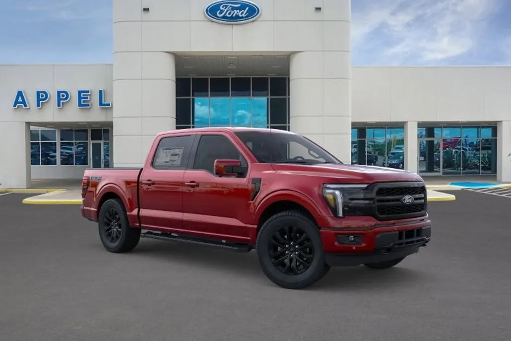 2025 Ford F-150 Lariat photo 1