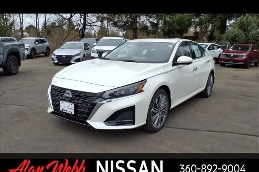 2025 Nissan Altima 2.5 SL photo 1