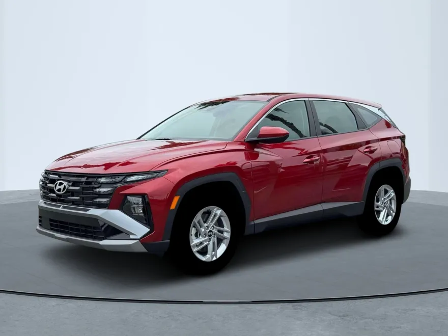 2026 Hyundai Tucson SE photo 1