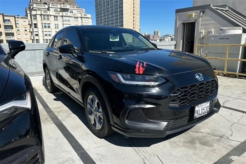 2024 Honda HR-V LX photo 1