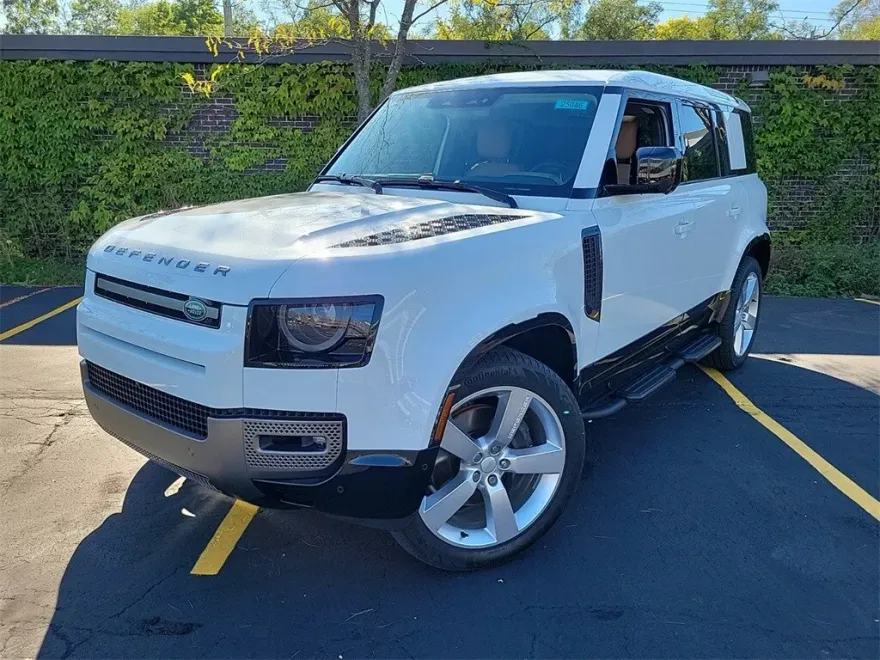 2025 Land Rover Defender 110 X-Dynamic SE photo 1