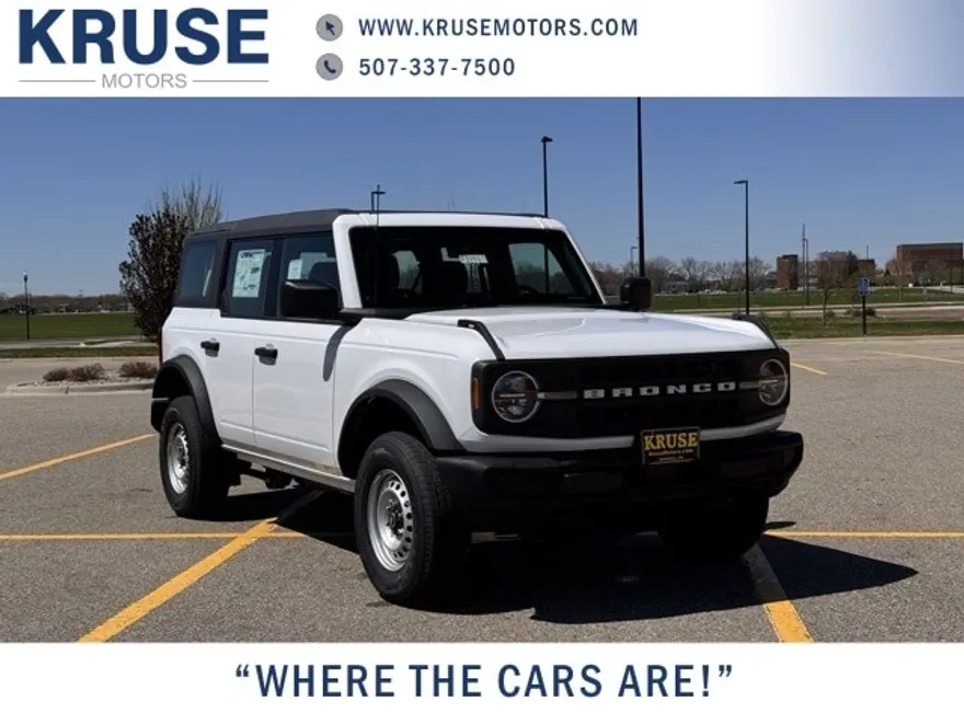 2025 Ford Bronco Base photo 1