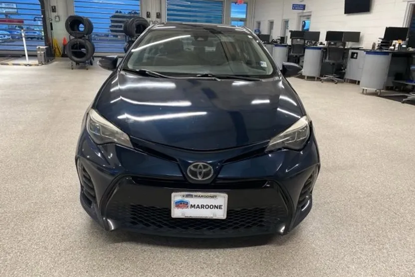 2018 Toyota Corolla L photo 1