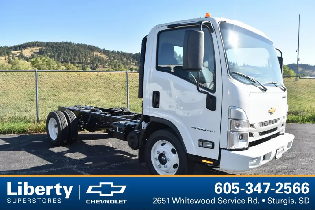 2025 Chevrolet Silverado 4500HD photo 1