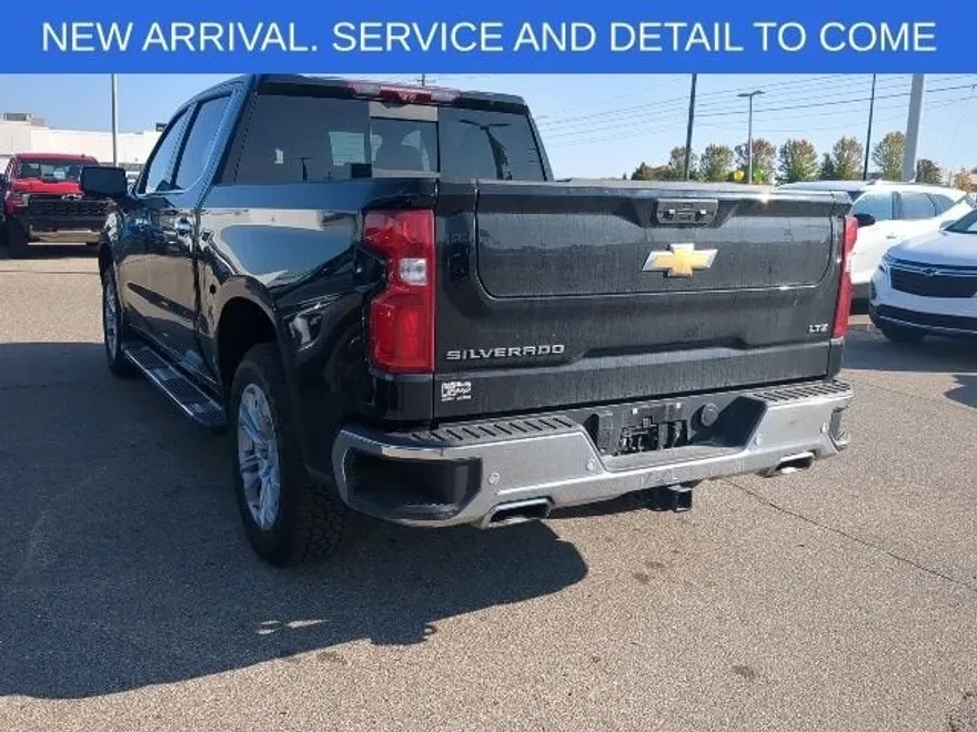 2022 Chevrolet Silverado 1500 LTZ photo 1