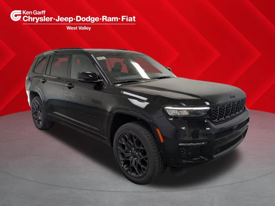 2025 Jeep Grand Cherokee L Summit photo 1