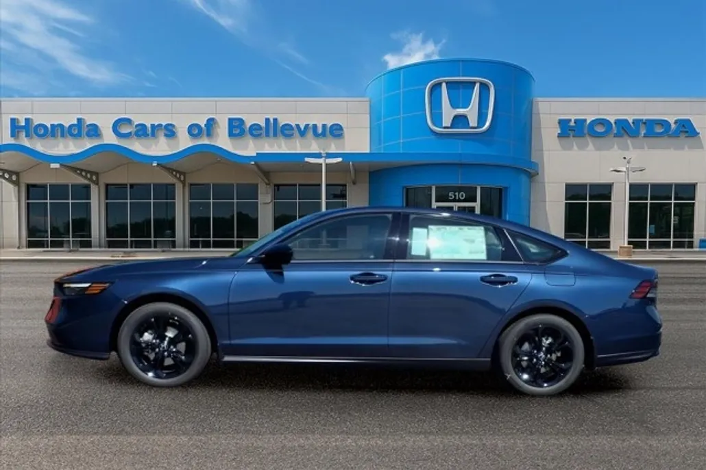 2025 Honda Accord SE photo 1
