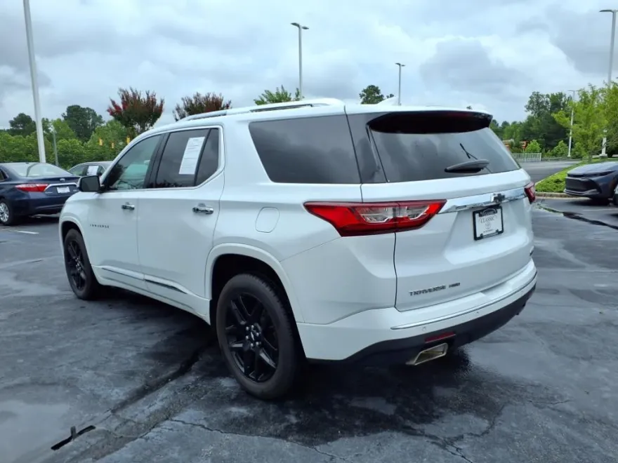 2019 Chevrolet Traverse High Country photo 1