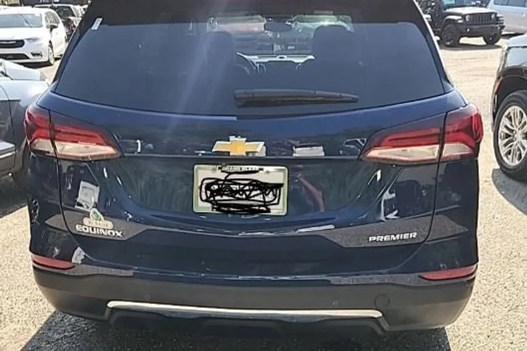 2023 Chevrolet Equinox Premier photo 1