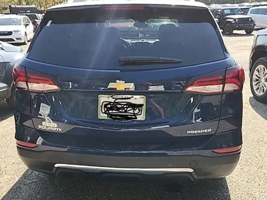 2023 Chevrolet Equinox Premier photo 1