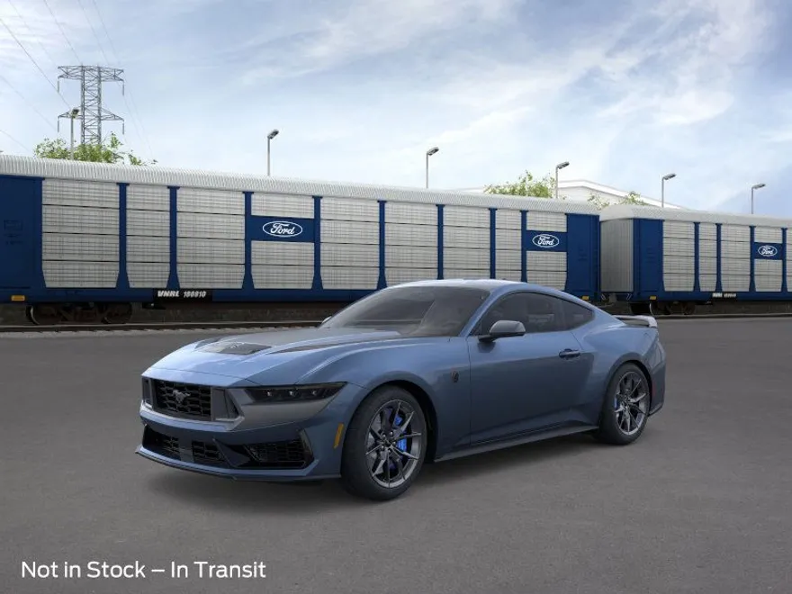 2025 Ford Mustang Dark Horse photo 1