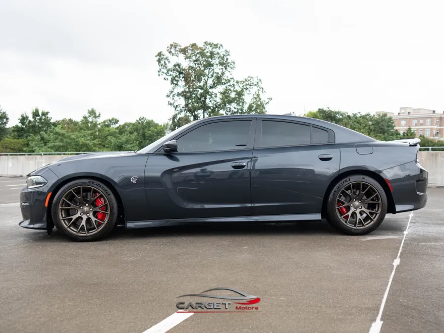2016 Dodge Charger SRT8 Hellcat photo 1