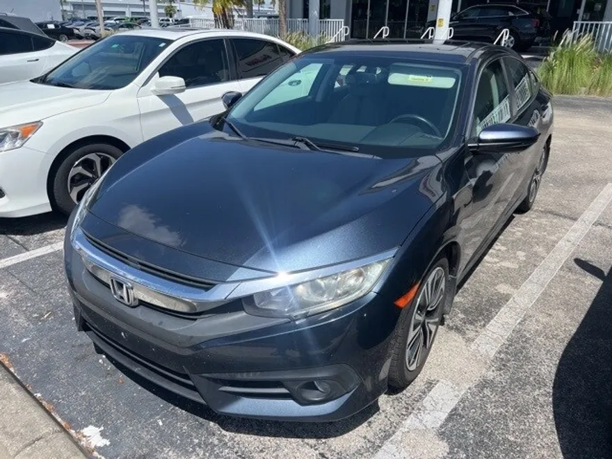 2017 Honda Civic EX-L photo 1