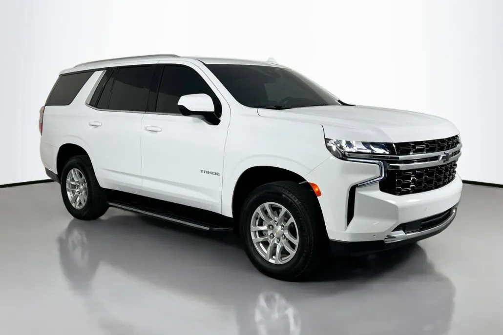 2024 Chevrolet Tahoe LS photo 1