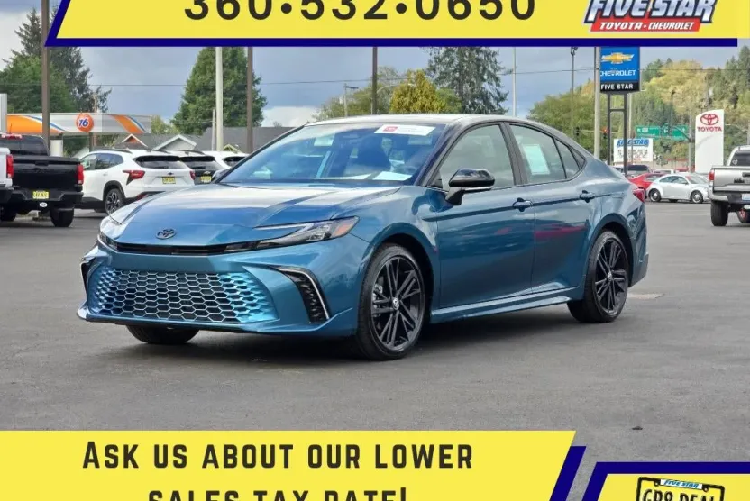 2025 Toyota Camry Hybrid XSE photo 1